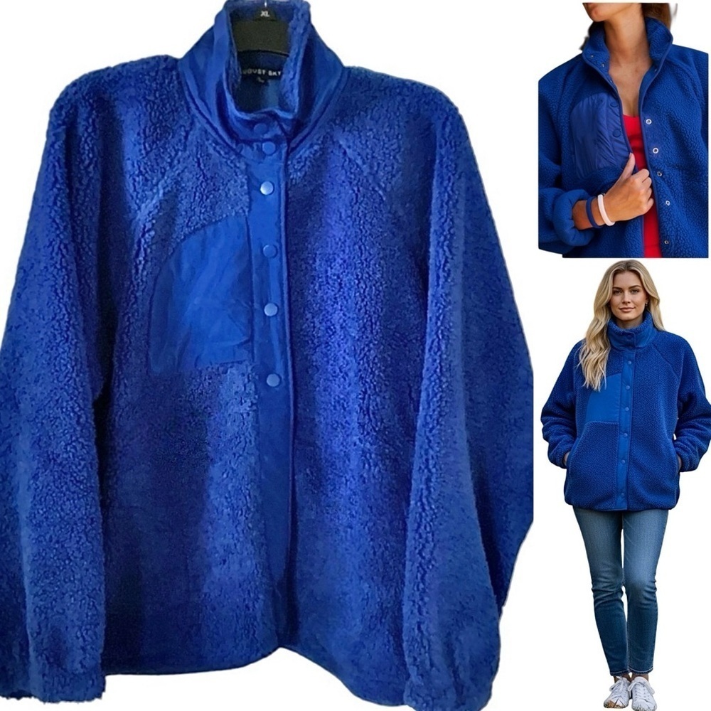 August Sky Blue Sapphire Fleece Jacket Size L Snap Closure Women’s Side Pockets